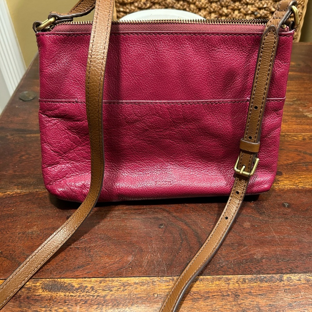 2 FOSSIL LEATHER BAGS - Picture 3 of 16